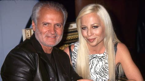 versace bild mit blut|Mord an Gianni Versace: Jetzt spricht sein damaliger Freund.